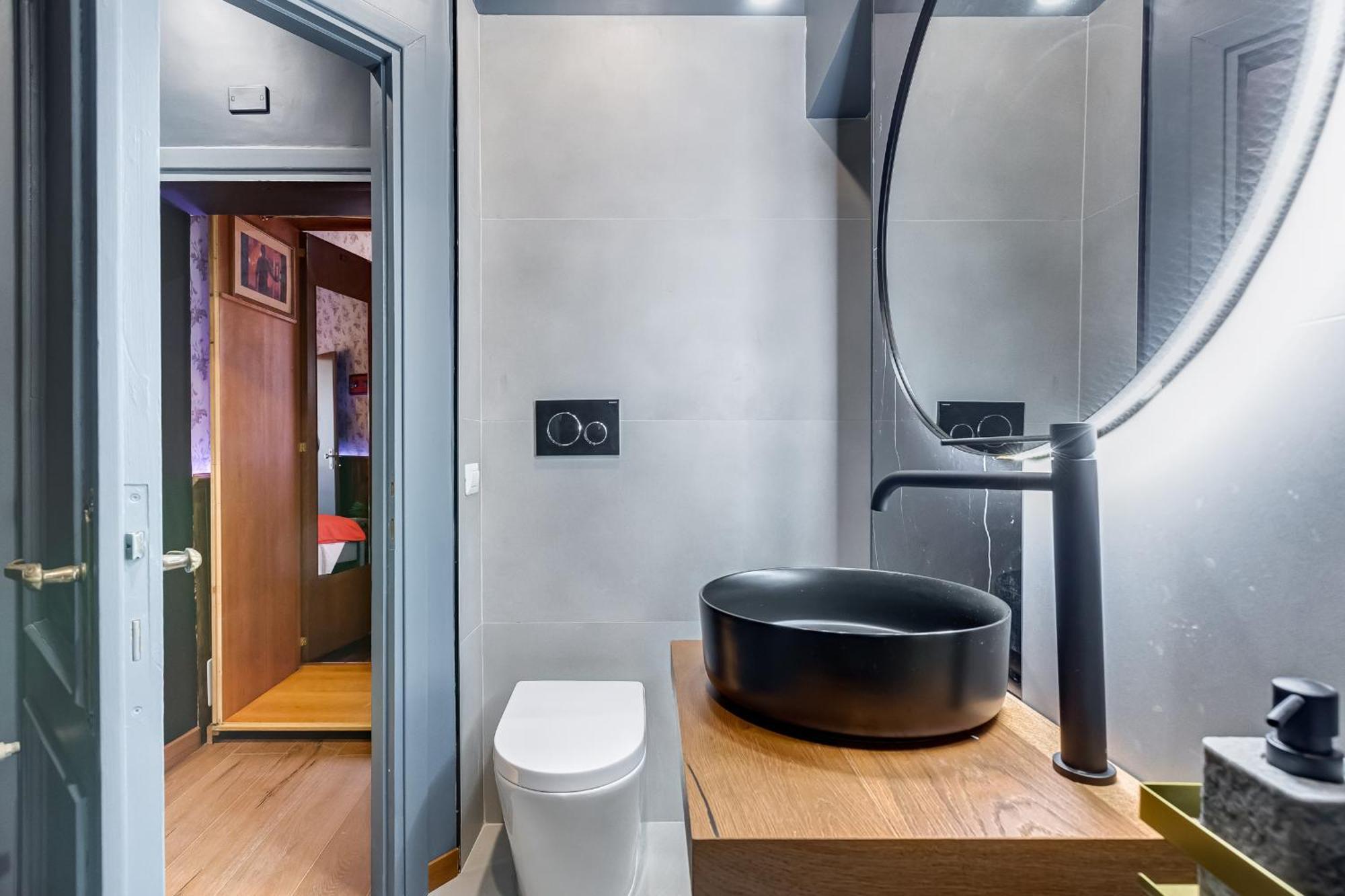 Stranger Pod Apartment โรม ภายนอก รูปภาพ