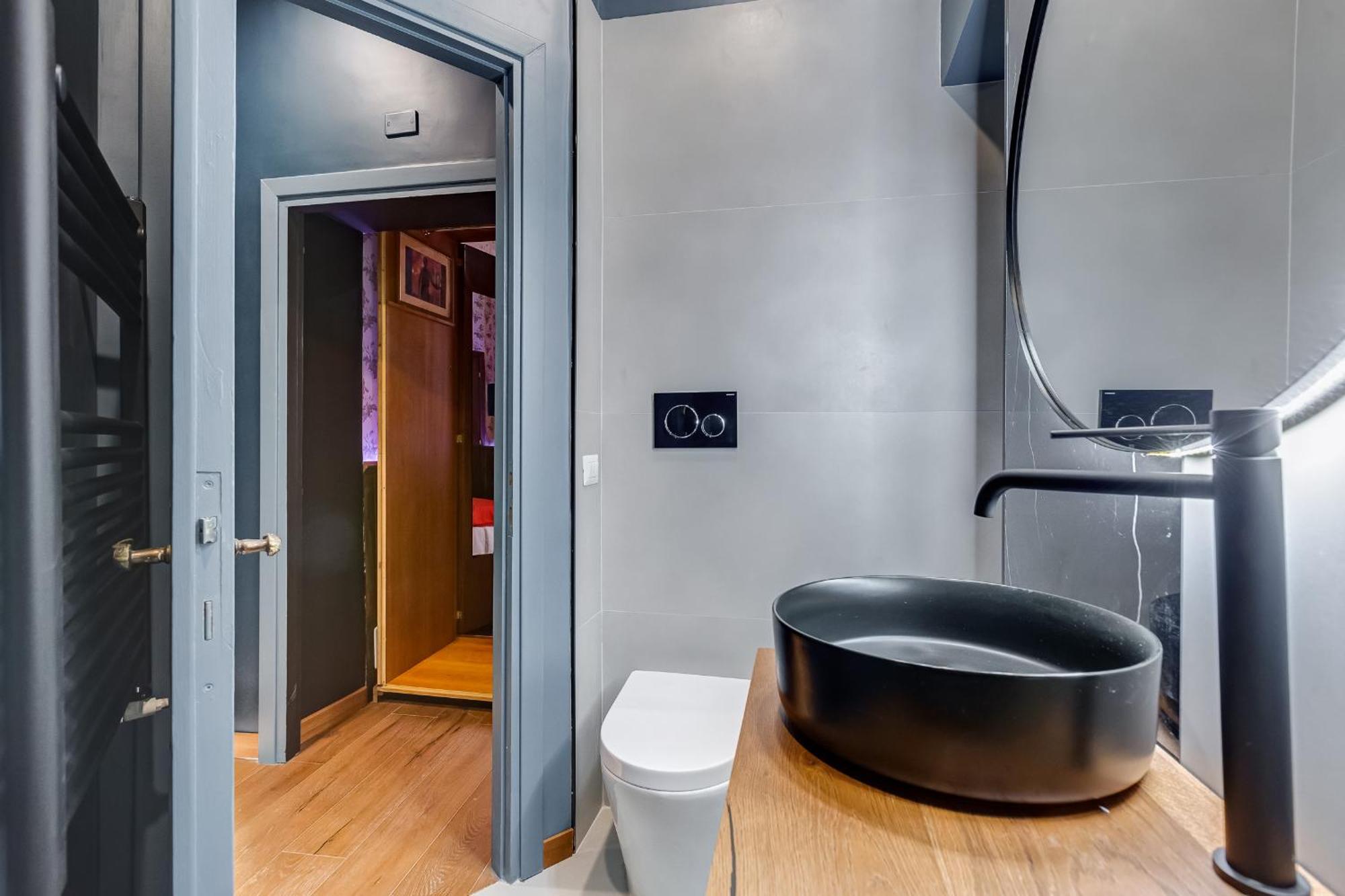 Stranger Pod Apartment โรม ภายนอก รูปภาพ
