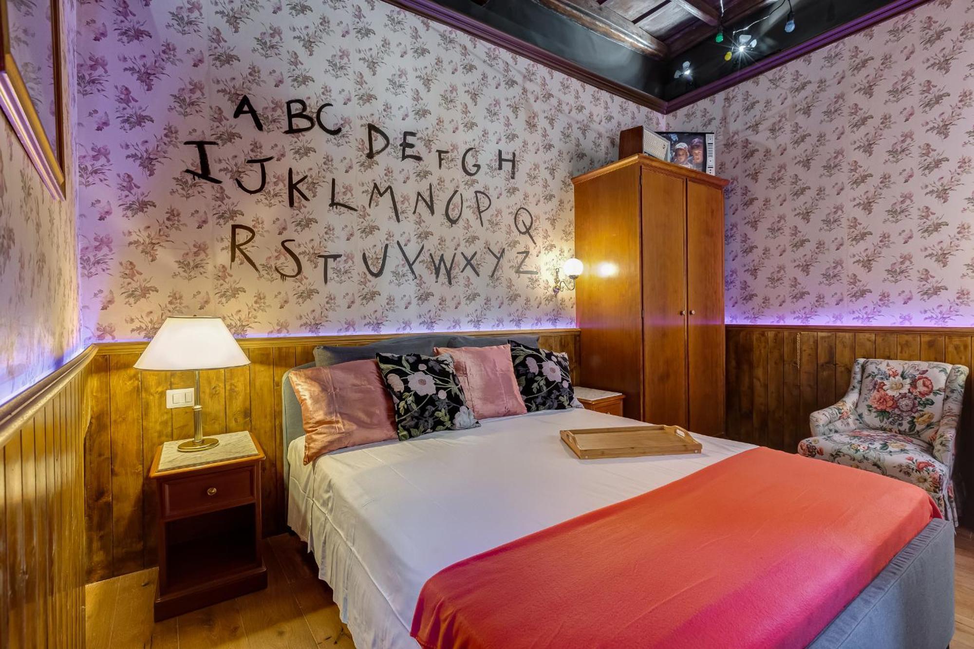 Stranger Pod Apartment โรม ภายนอก รูปภาพ