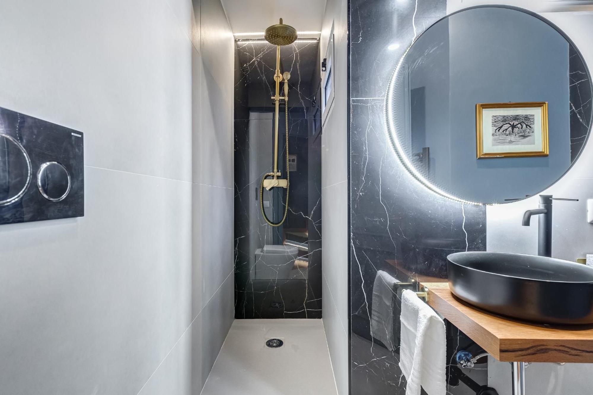 Stranger Pod Apartment โรม ภายนอก รูปภาพ