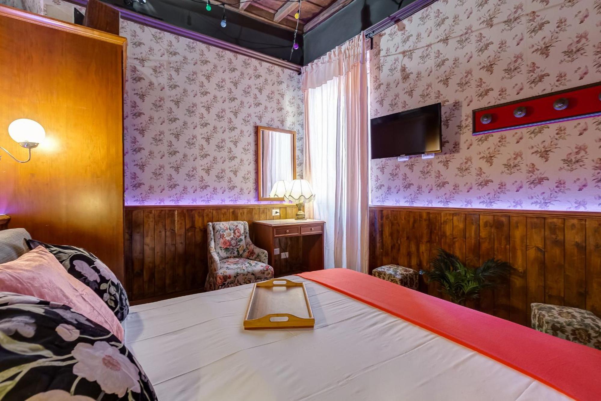 Stranger Pod Apartment โรม ภายนอก รูปภาพ